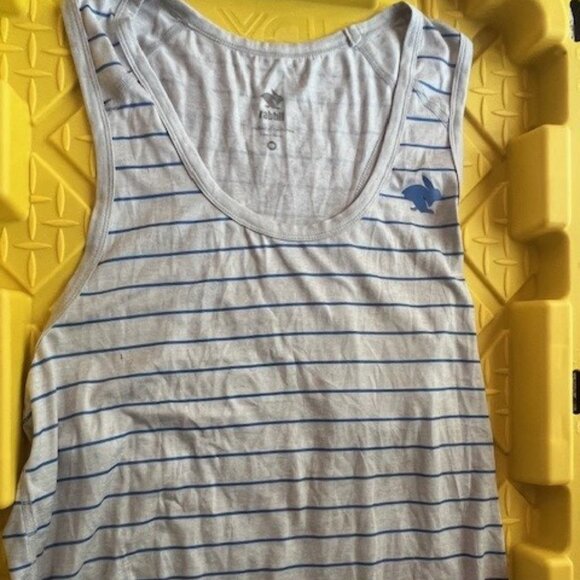 Rabbit Tank - Picture 1 of 2